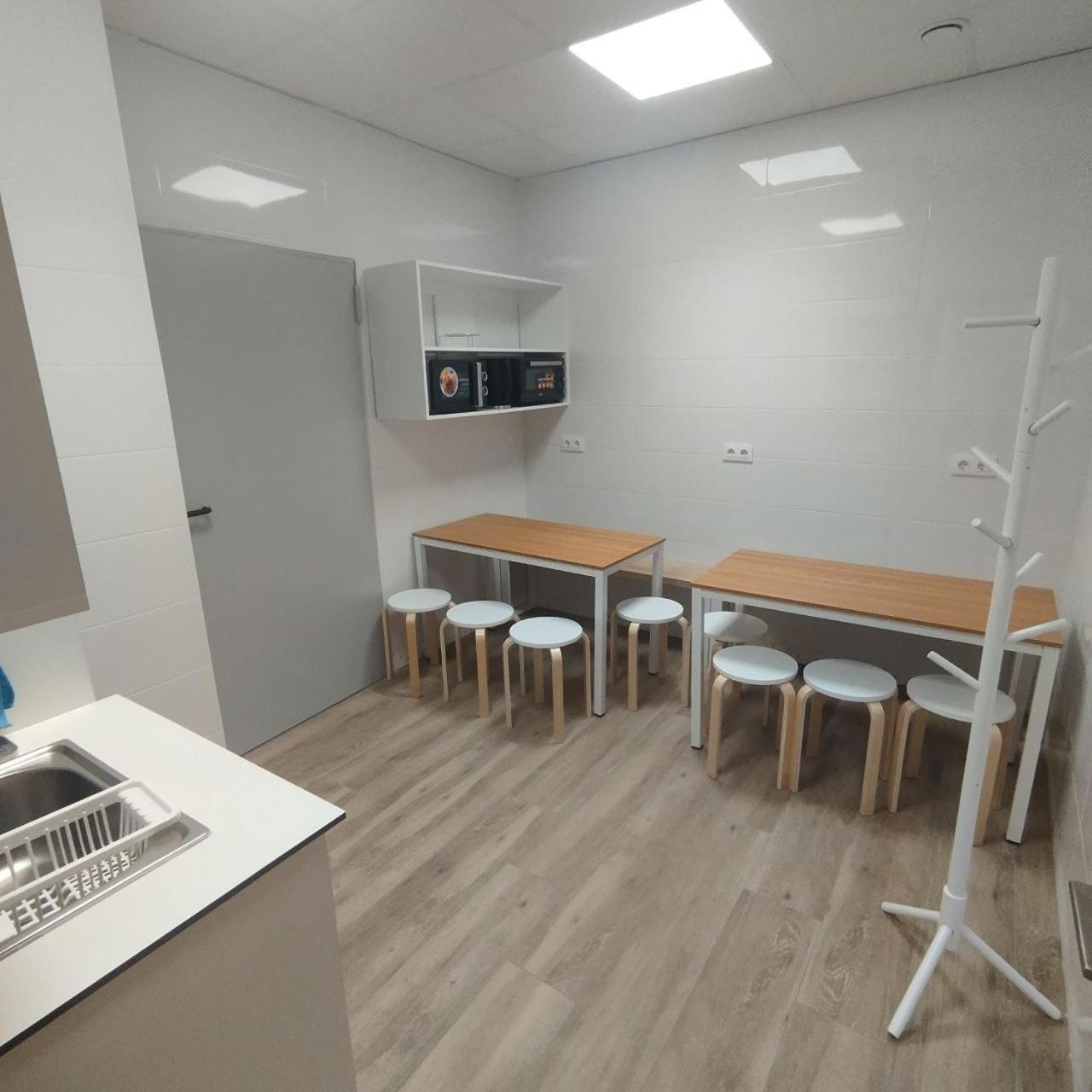 Dpaso Urban Hostel Понтеведра Экстерьер фото