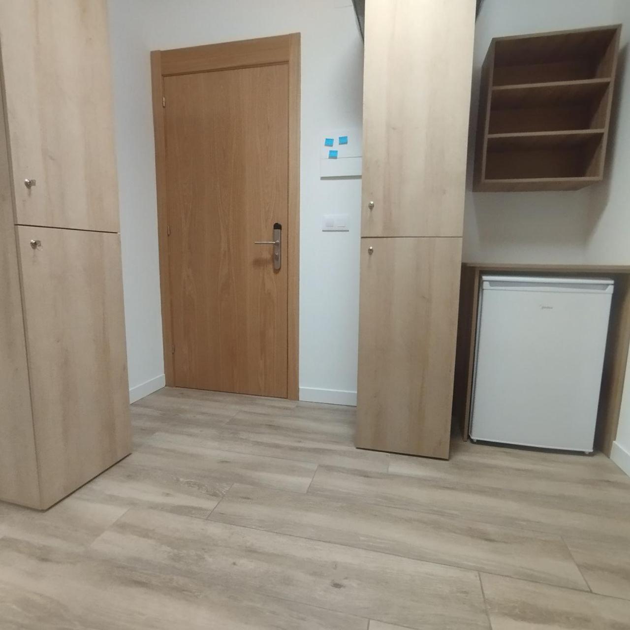 Dpaso Urban Hostel Понтеведра Экстерьер фото
